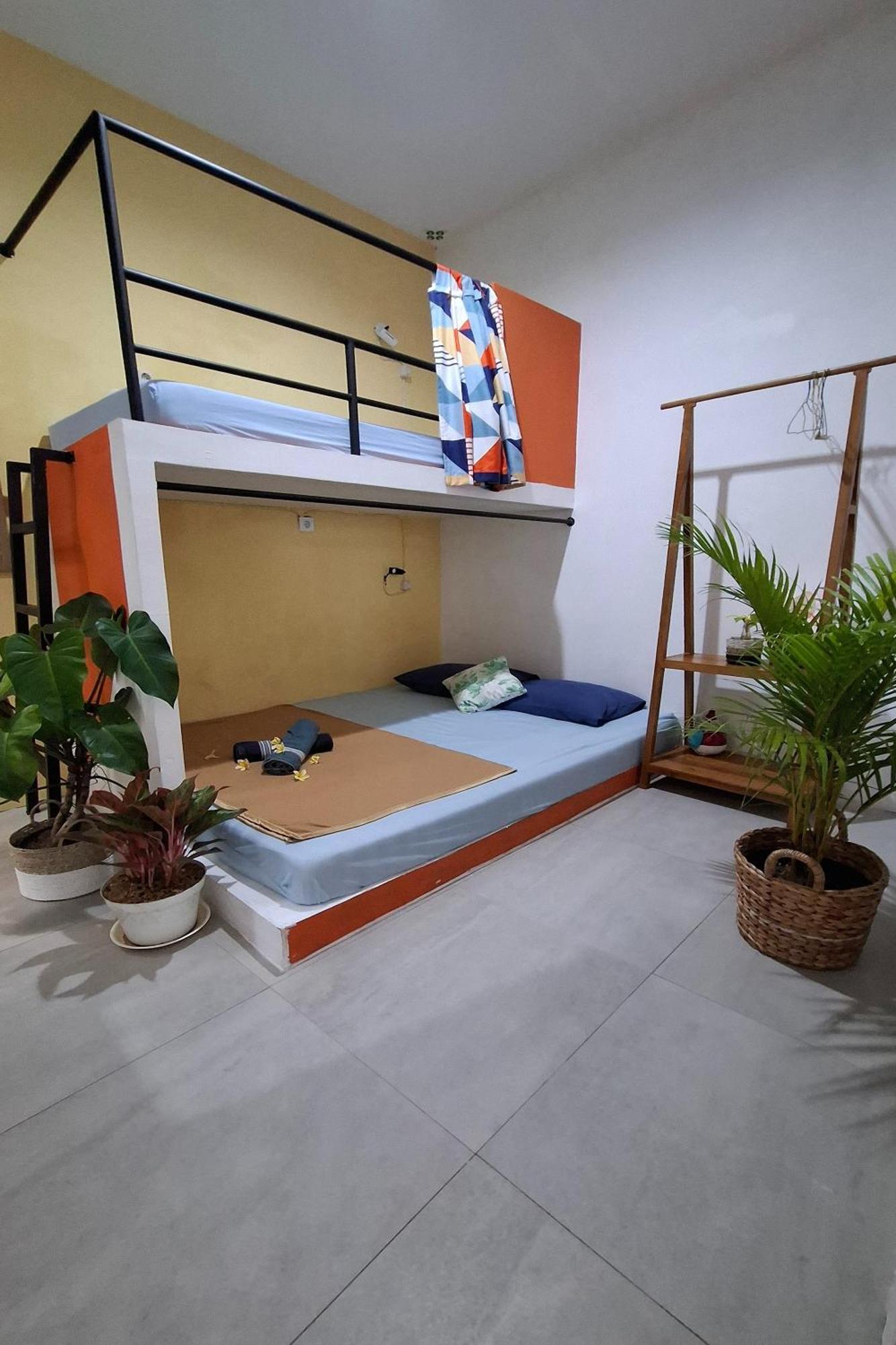 Bring In House Yogyakarta Apartamento Exterior foto