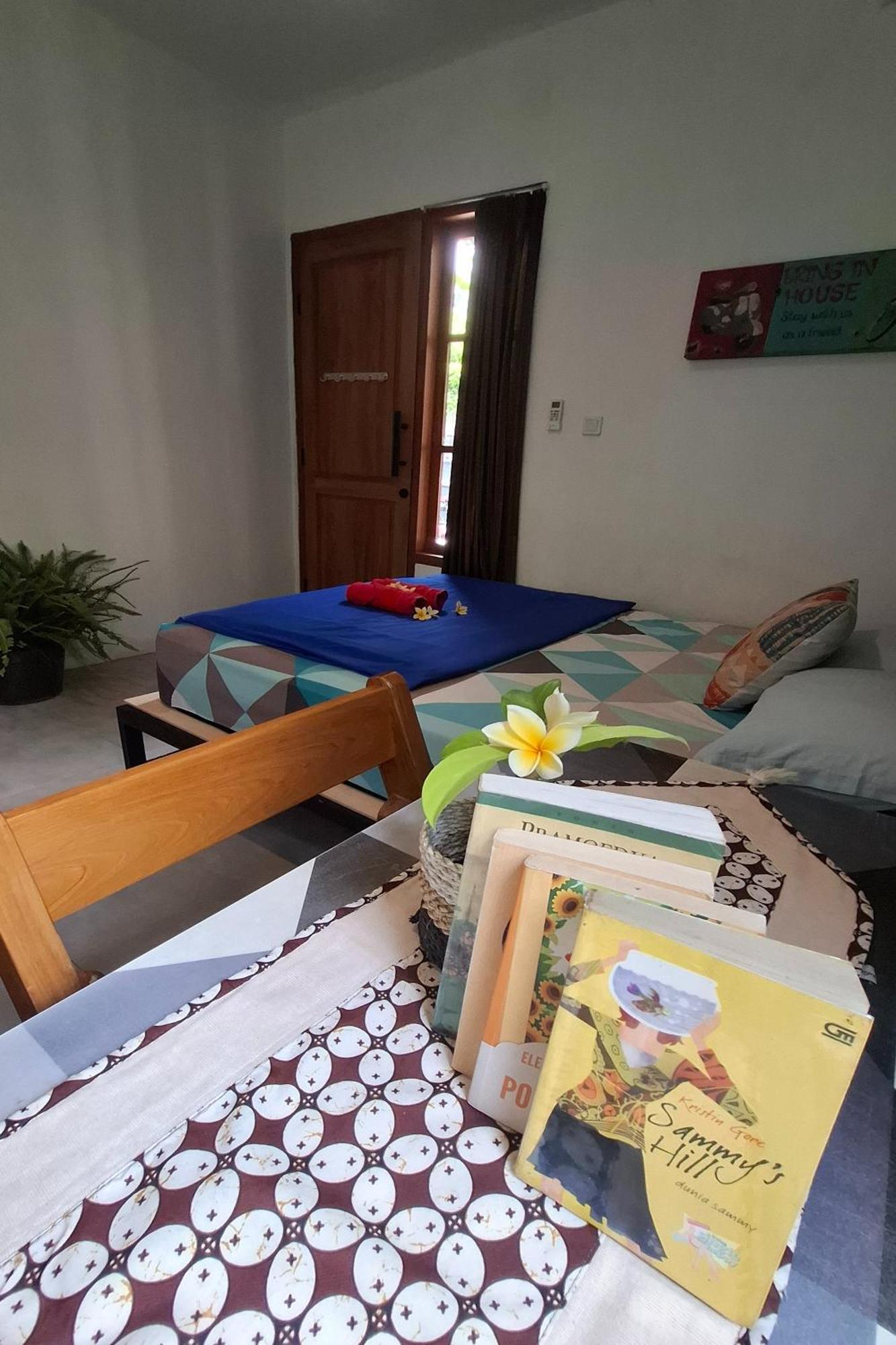 Bring In House Yogyakarta Apartamento Exterior foto